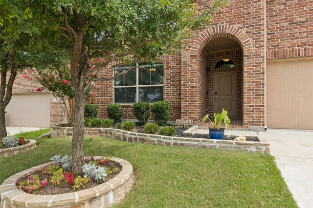 3908 Crater Circle, Fort Worth, TX 76137