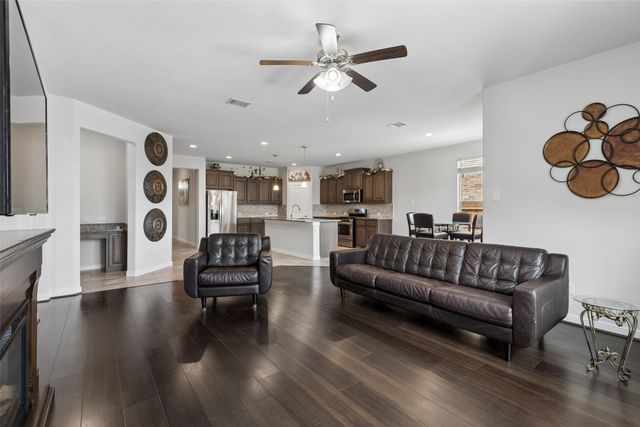 3908 Crater Circle, Fort Worth, TX 76137