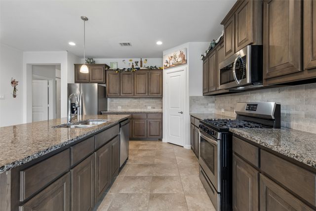 3908 Crater Circle, Fort Worth, TX 76137