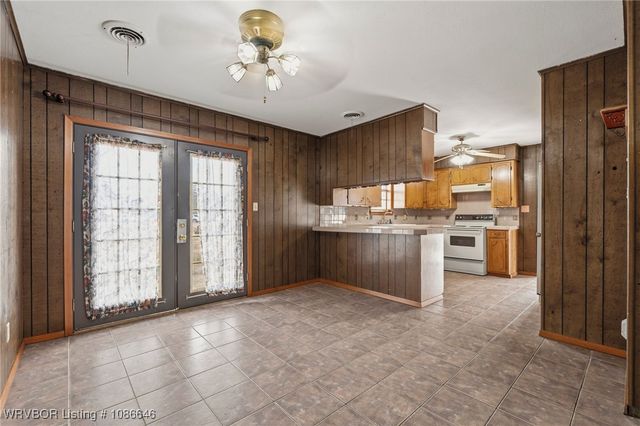 204 Quincy Street, Lavaca, AR 72941