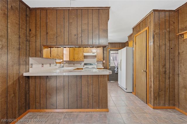 204 Quincy Street, Lavaca, AR 72941