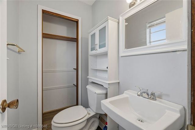 204 Quincy Street, Lavaca, AR 72941