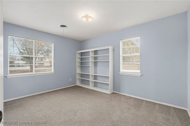 204 Quincy Street, Lavaca, AR 72941