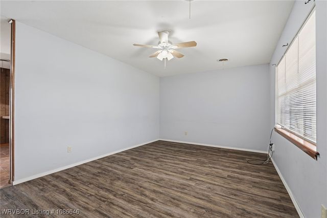 204 Quincy Street, Lavaca, AR 72941