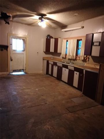 457 W Main Street, Ranger, TX 76470