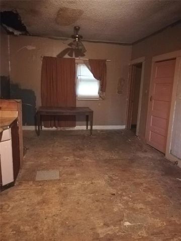 457 W Main Street, Ranger, TX 76470