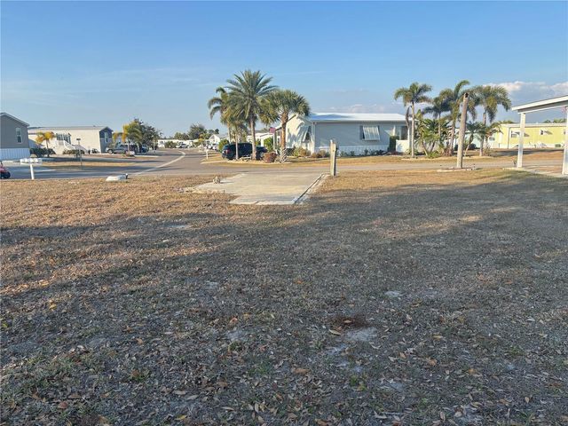 7437 LONGMONT LANE, Port Charlotte, FL 33981