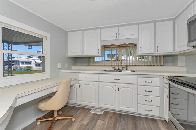 5105 8TH STREET W, Bradenton, FL 34207