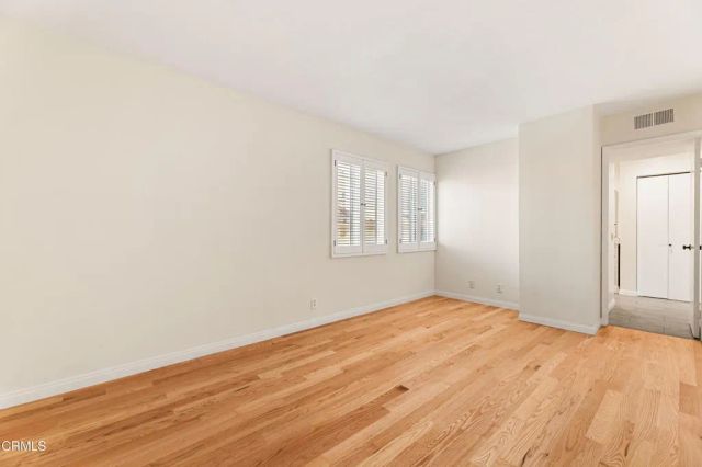 477 S Euclid Avenue E, Pasadena, CA 91101