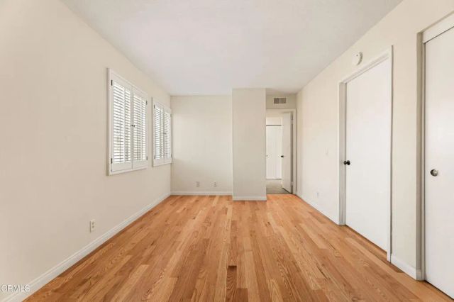 477 S Euclid Avenue E, Pasadena, CA 91101