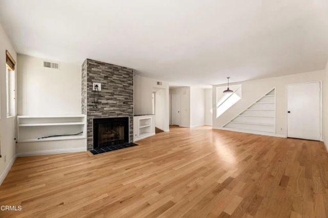 477 S Euclid Avenue E, Pasadena, CA 91101