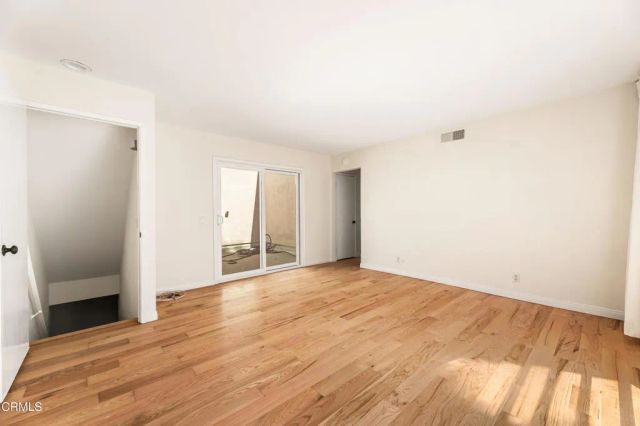 477 S Euclid Avenue E, Pasadena, CA 91101