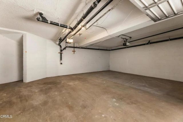 477 S Euclid Avenue E, Pasadena, CA 91101