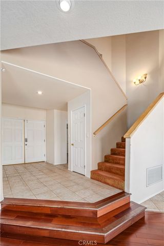 14738 Flintstone Drive, Lake Elizabeth, CA 93532