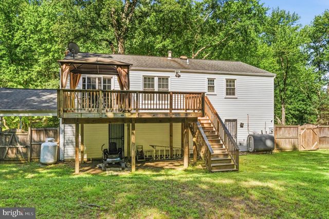 8721 VALLEY DR, Waldorf, MD 20603