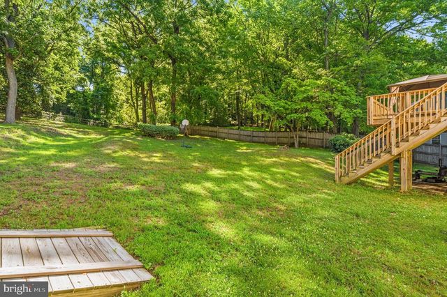 8721 VALLEY DR, Waldorf, MD 20603