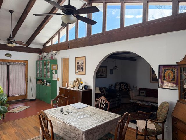 4621 Sunshine Place SW, Albuquerque, NM 87105