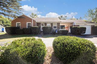 1046 E Huron River Drive, Belleville, MI 48111