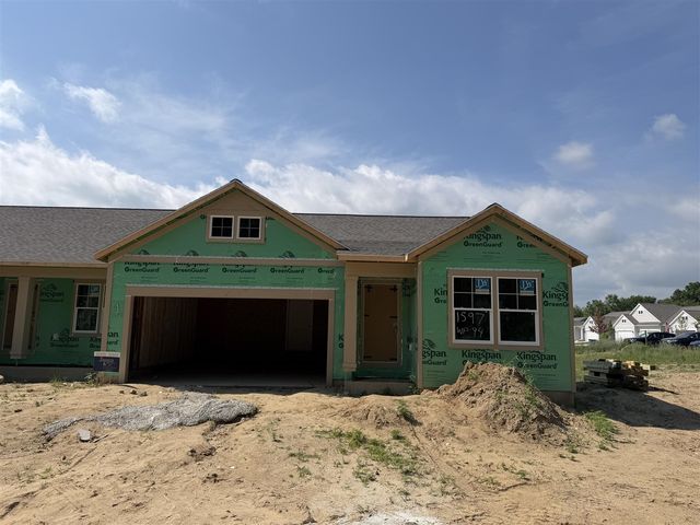 1597 N Village Circle, Kalamazoo, MI 49009