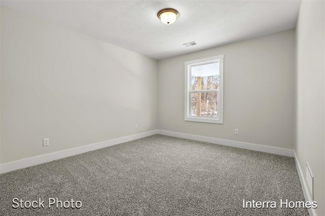 1597 N Village Circle, Kalamazoo, MI 49009