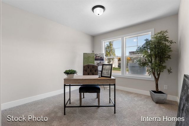 1597 N Village Circle, Kalamazoo, MI 49009