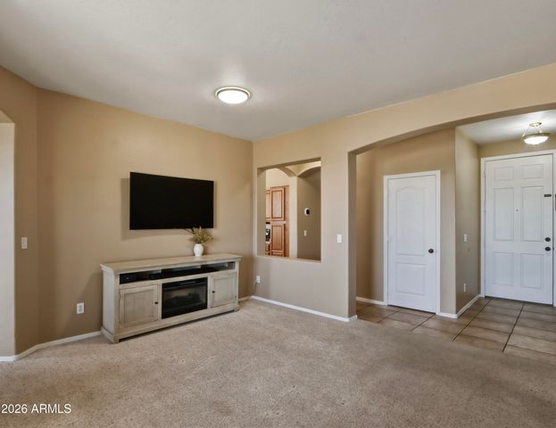 3897 S SUNNYVALE Avenue, Gilbert, AZ 85297