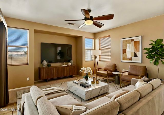 3897 S SUNNYVALE Avenue, Gilbert, AZ 85297