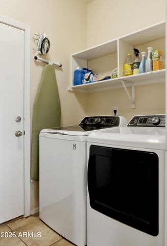 3897 S SUNNYVALE Avenue, Gilbert, AZ 85297