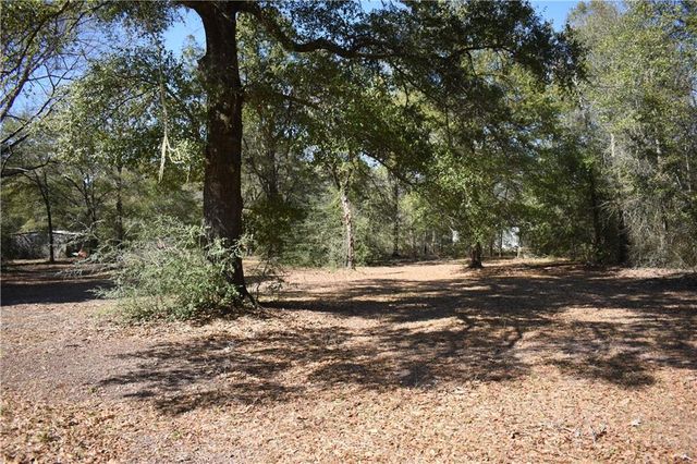 3816 Leslie Road, Saraland, AL 36571