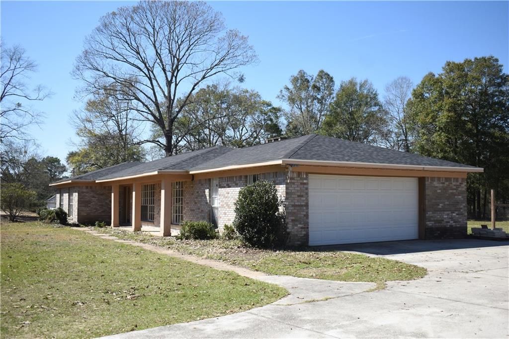 3816 Leslie Road, Saraland, AL 36571