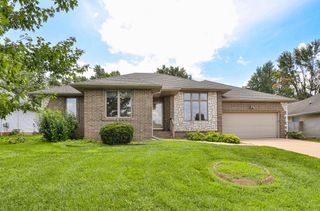 2304 West Hanover Street, Springfield, MO 65807
