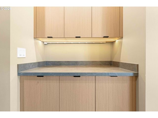 1103 TALUS Way, Port Orford, OR 97465