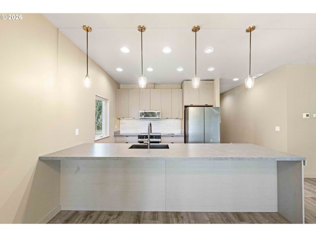 1103 TALUS Way, Port Orford, OR 97465
