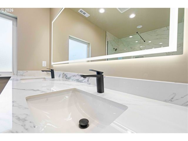 1103 TALUS Way, Port Orford, OR 97465