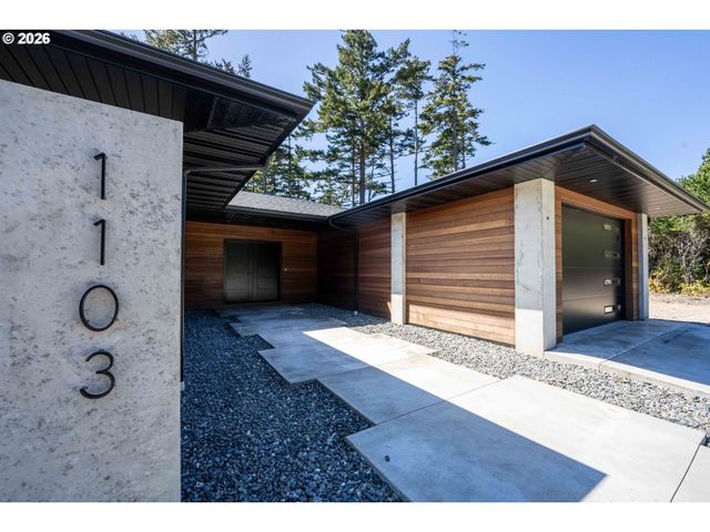 1103 TALUS Way, Port Orford, OR 97465
