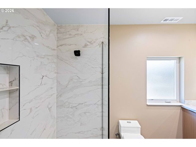 1103 TALUS Way, Port Orford, OR 97465