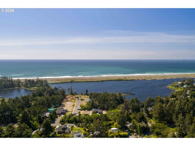 1103 TALUS Way, Port Orford, OR 97465