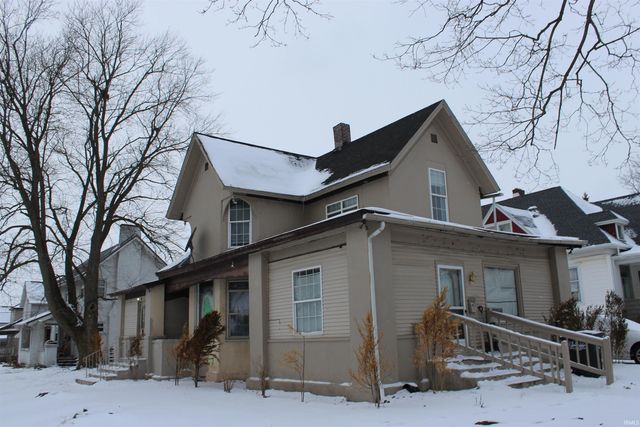 403 N Main St, Kendallville, IN 46755