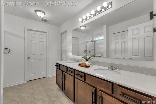 50936 Baileys Landing, Canton Charter Township, MI 48187