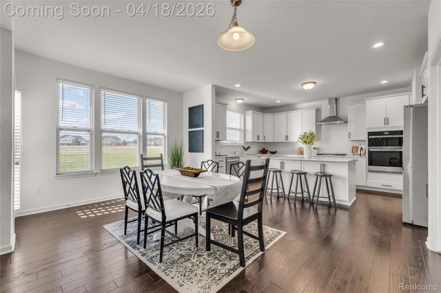 50936 Baileys Landing, Canton Charter Township, MI 48187