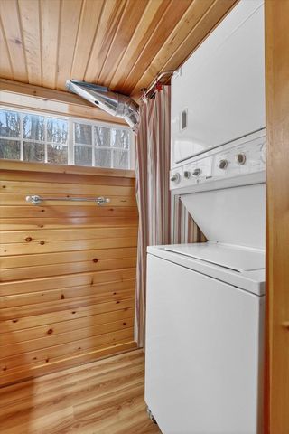 433 E Ellendale Road, Edgerton, WI 53534