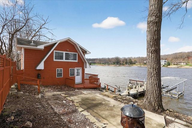 433 E Ellendale Road, Edgerton, WI 53534