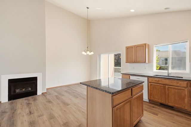1804 N Drummond St, Greenacres, WA 99016