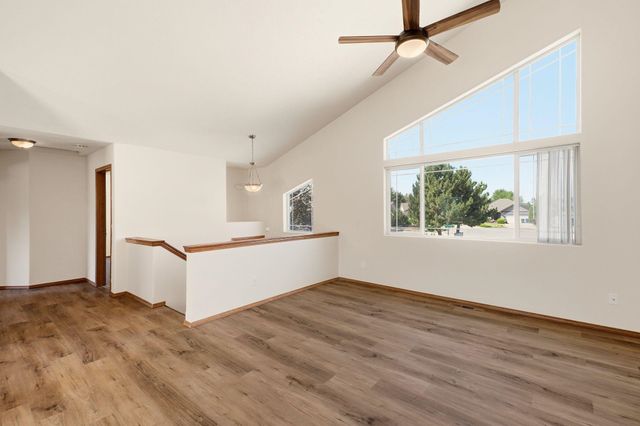 1804 N Drummond St, Greenacres, WA 99016