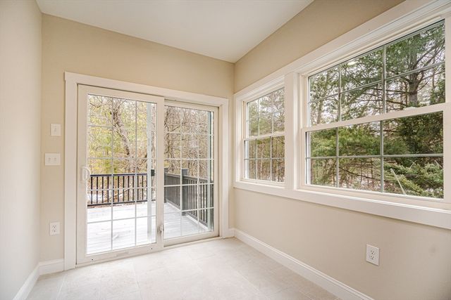 35 Homestead Road, Lynnfield, MA 01940