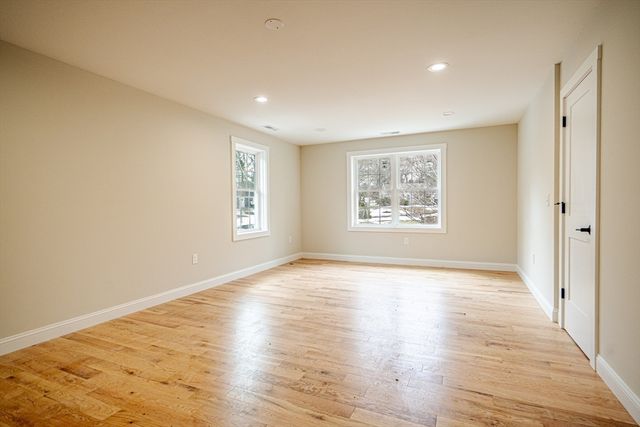 35 Homestead Road, Lynnfield, MA 01940