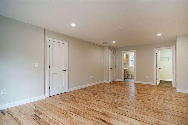 35 Homestead Road, Lynnfield, MA 01940