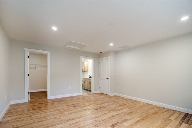 35 Homestead Road, Lynnfield, MA 01940