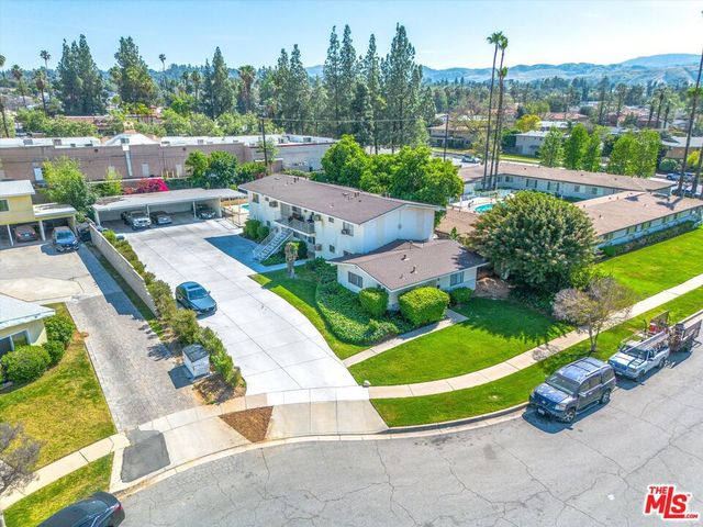 32 N San Mateo Street, Redlands, CA 92373
