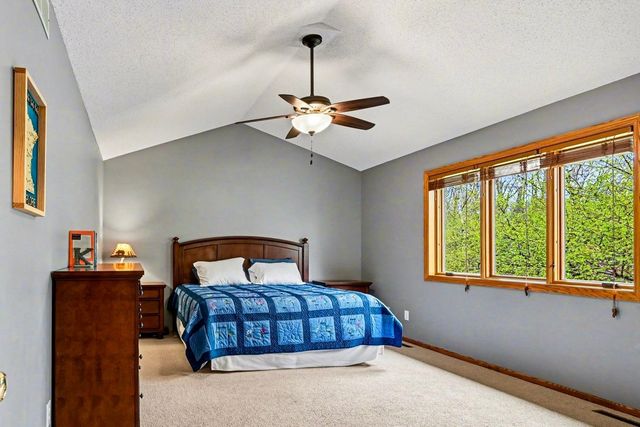 675 Bridle Ridge Circle, Eagan, MN 55123